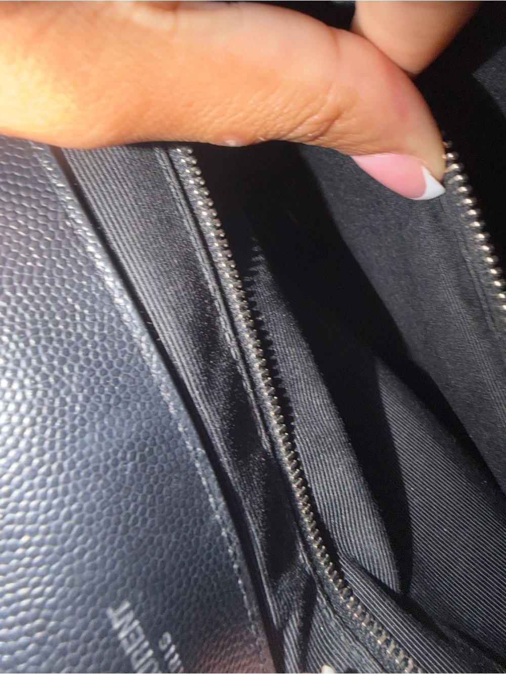 Saint Laurent Black Quilted Chevron & Diamond Chain Shoulder Bag - Picture 6 of 9